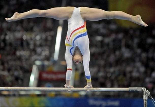 Competiţii din plin în luna aprilie